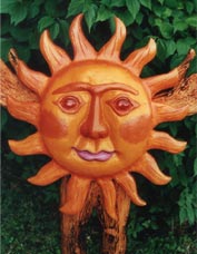 geschnitze Sonne aus Holz